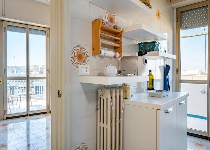 Guesthost - Margari Bright With Parking Daire *