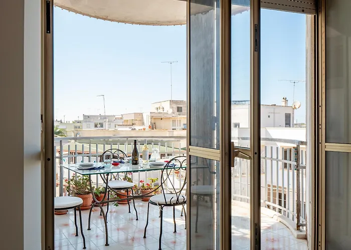 Guesthost - Margari Bright With Parking *