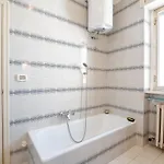 Apartment Guesthost - Margari Bright With Parking Otranto