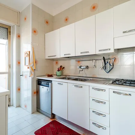 Margari Bright With Parking