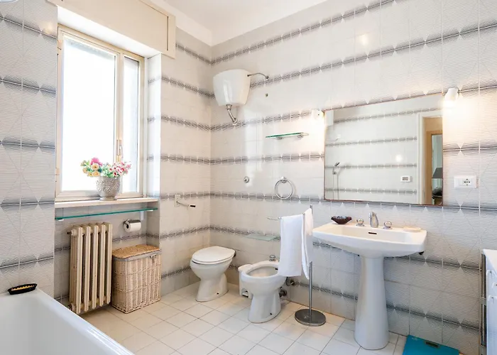 Guesthost - Margari Bright With Parking Appartamento *